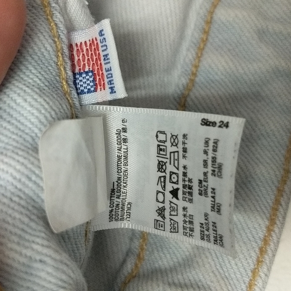 American Apparel Jean Shorts size 24 - Picture 4 of 4